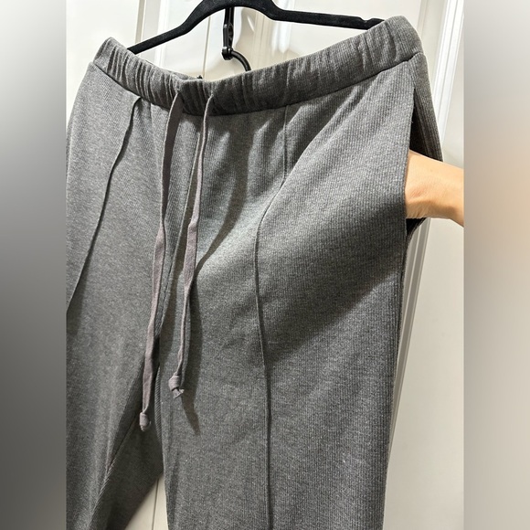 BloomChic Gray Sweatpants with Drawstring Waist XL us14 - Picture 4 of 4